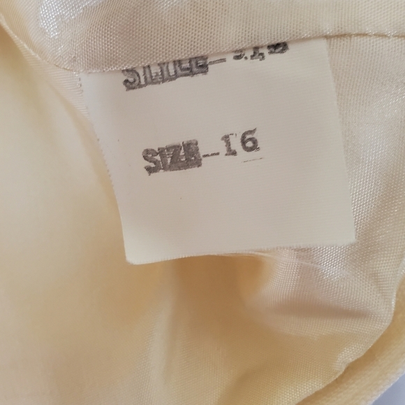 Montclair Y2K Vintage Puff Sleeve Blazer - Picture 7 of 11